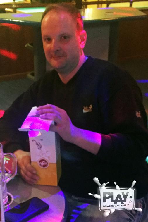 Schrottwichtel-Bowling im PLAY Bowling