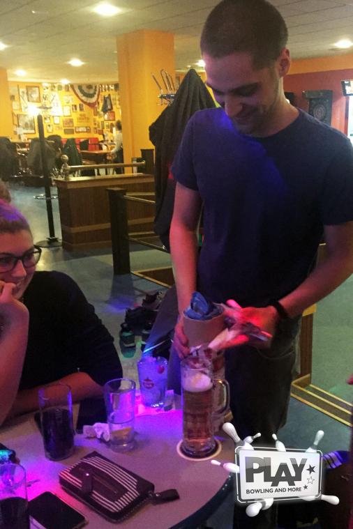 Schrottwichtel-Bowling im PLAY Bowling