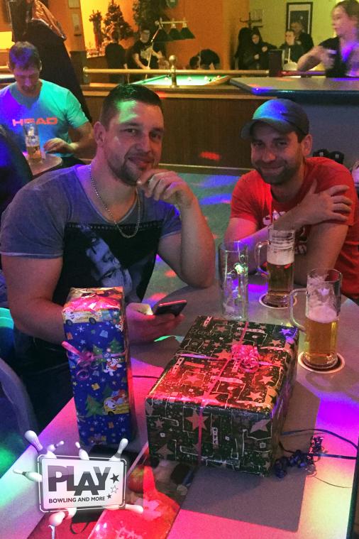 Schrottwichtel-Bowling im PLAY Bowling