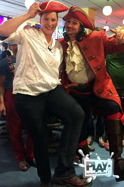 Piratenparty mit dem Captain im PLAY Bowling