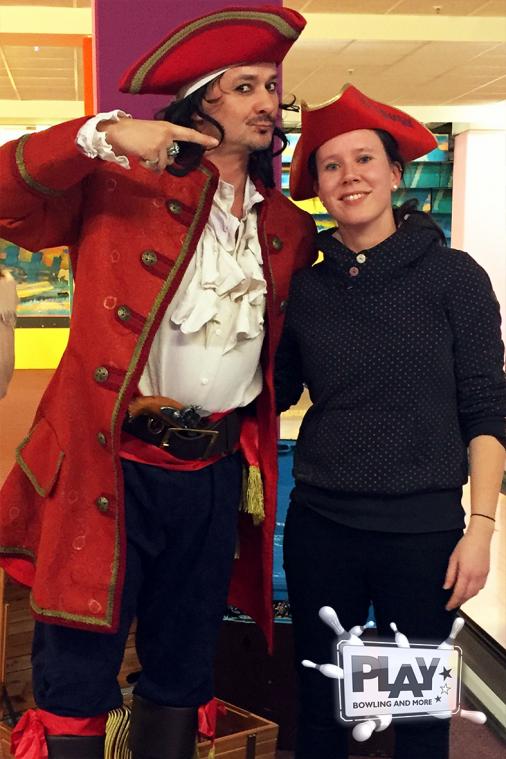 Piratenparty mit dem Captain im PLAY Bowling