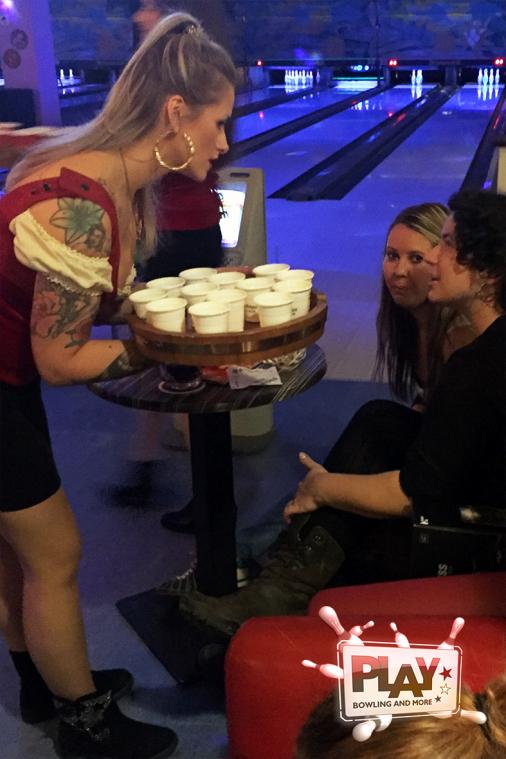 Piratenparty mit dem Captain im PLAY Bowling